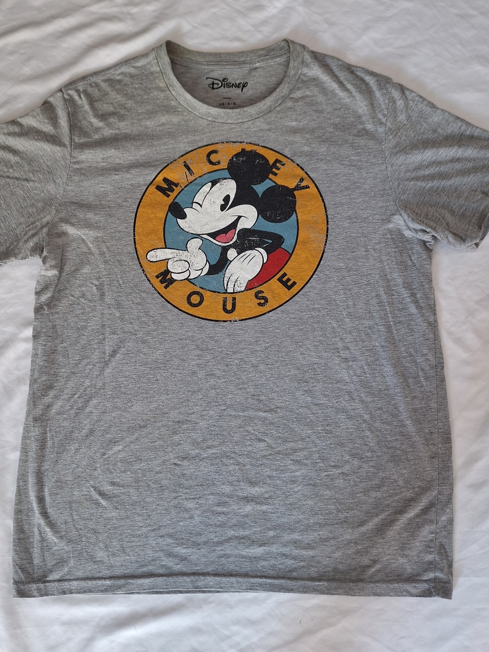 Disney Men's Large Gray Mickey Mouse T-Shirt Short Sleeve Cotton Poly blend